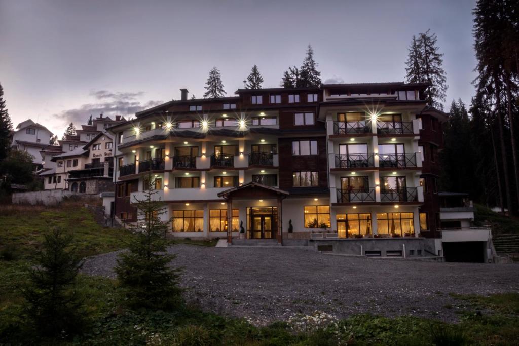 Хотел Никен, Пампорово