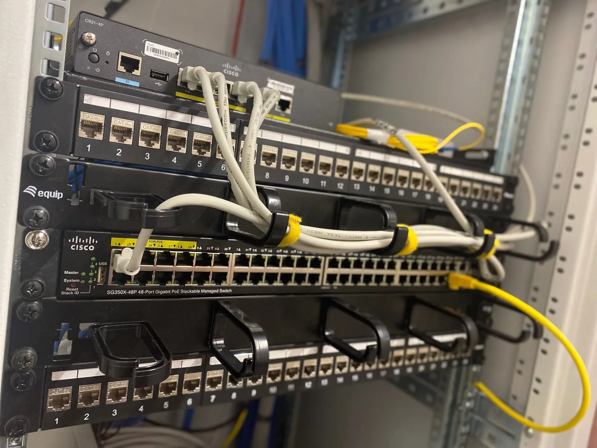 Сървърно помещение и мрежа Cat6 - снимка 4