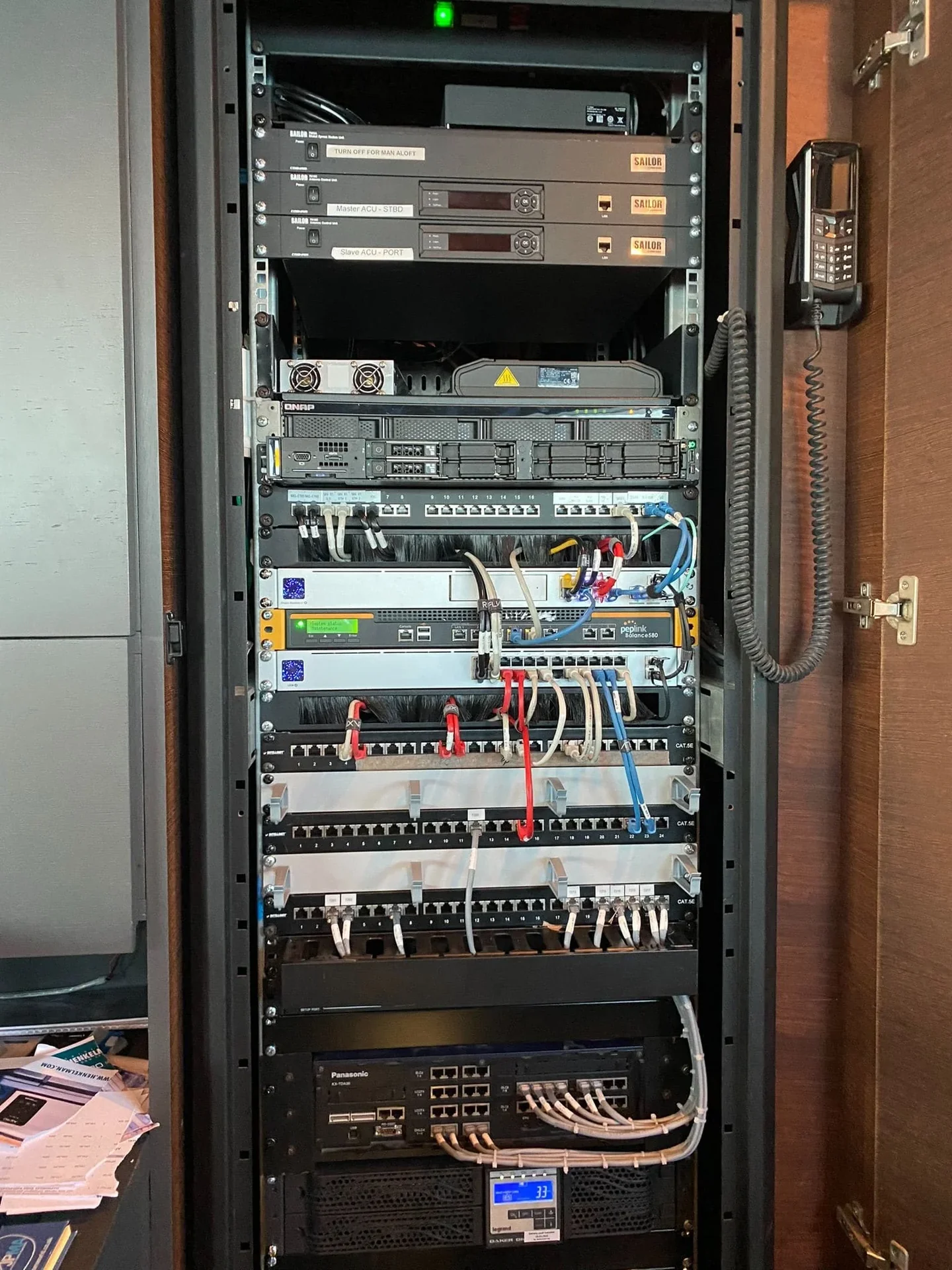 Сървърно помещение и мрежа Cat6 - снимка 5