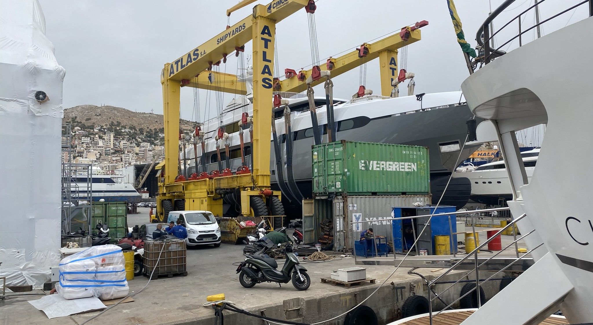 Яхта - инсталация, снимка 1